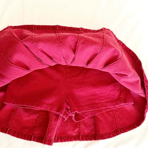 Crazy 8 EUC 2011 Red Corduroy Pleated Skirt Size 4 - Picture 3 of 8